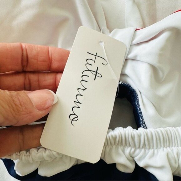 Futurino Red White Striped Bikini Top XL | Retro Halter Swim Top Pin-Up Style - Picture 4 of 7